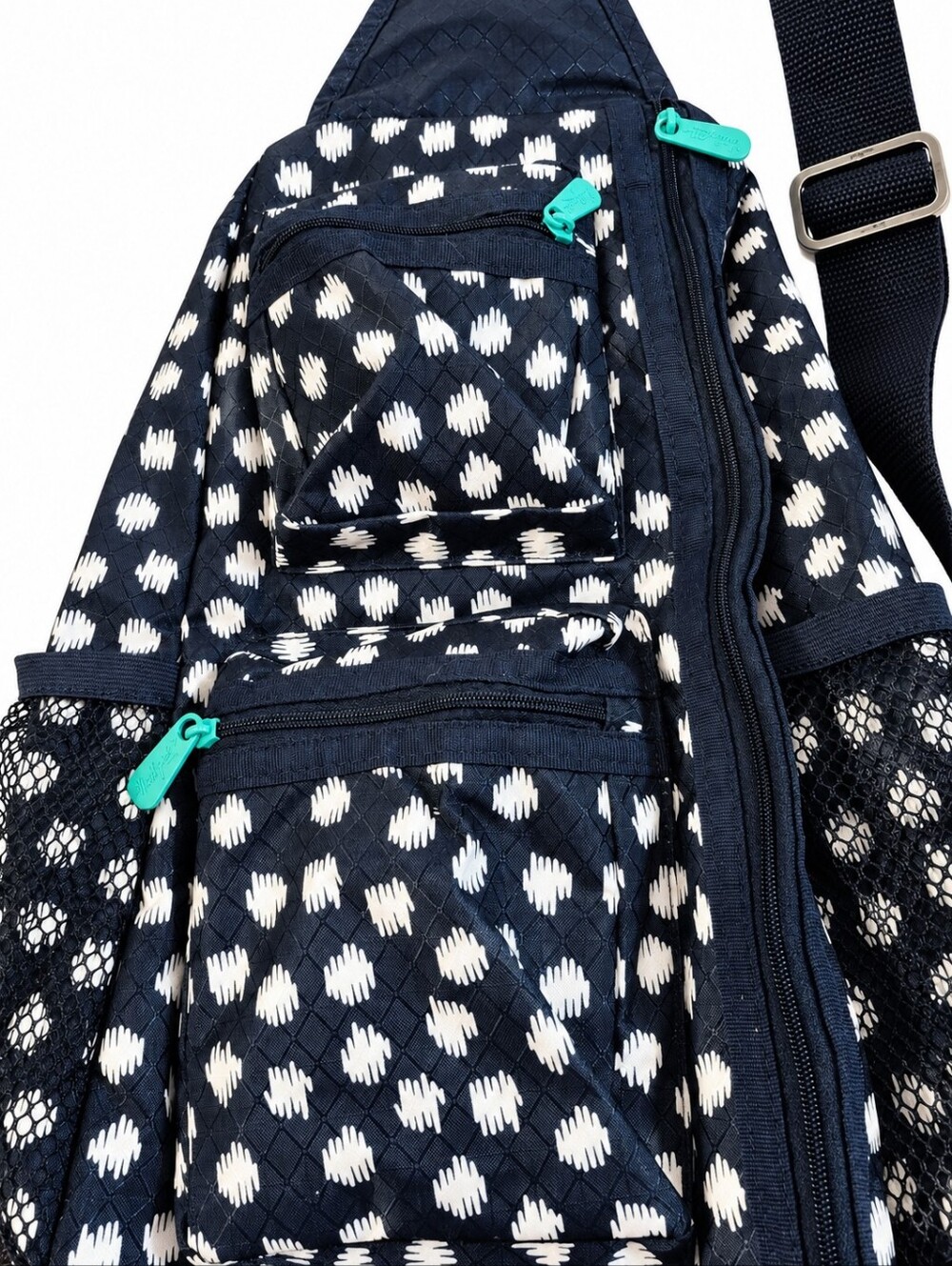 Thirty-One Sking Back - Picture 4 of 4